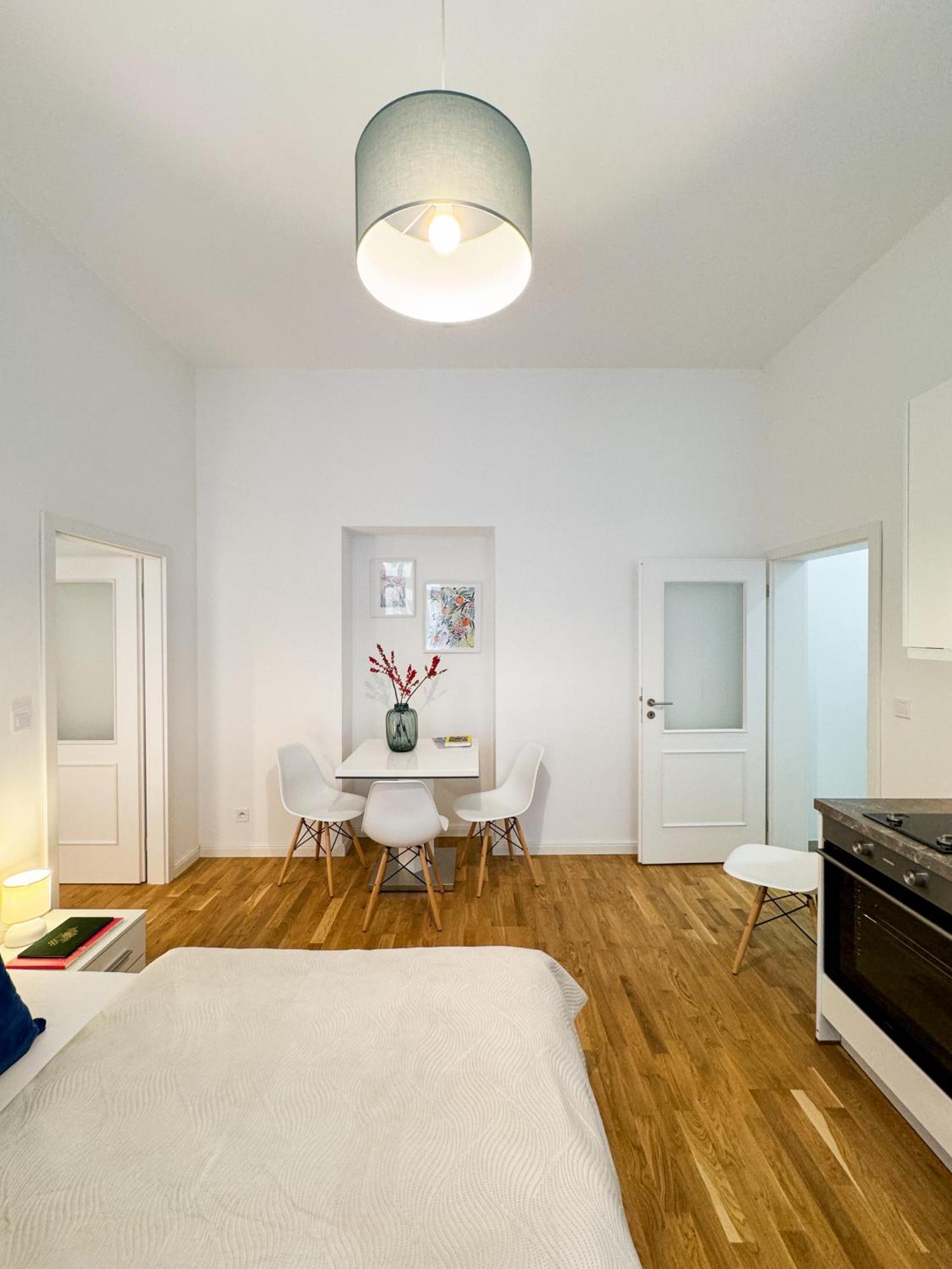 Turnkey I Wenceslas Square Apartments Praga Pokój zdjęcie